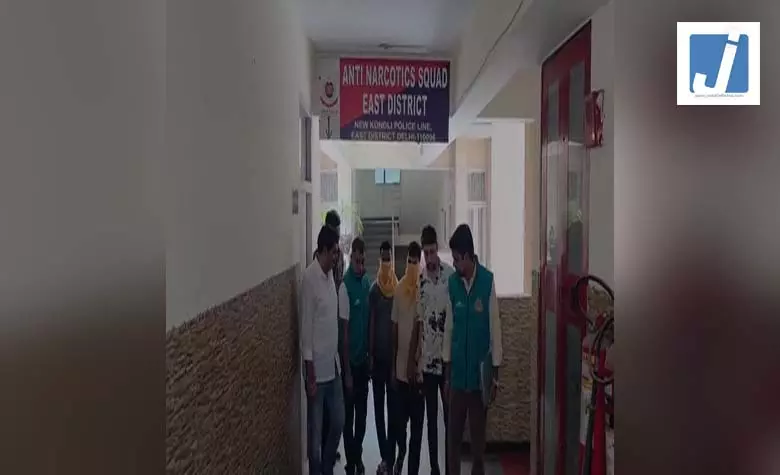 एंटी-नारकोटिक्स स्क्वाड ने नशीले पदार्थों की अंतरराज्यीय सप्लाई चेन का किया भंडाफोड़ एंटी-नारकोटिक्स स्क्वाड ने नशीले पदार्थों की अंतरराज्यीय सप्लाई चेन का किया भंडाफोड़