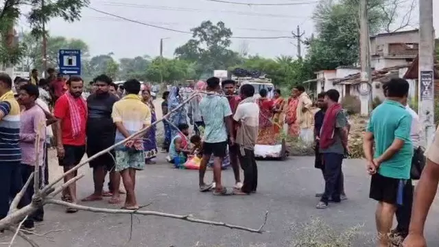 बलंगीर में शादी की बारात के दौरान तेज़ आवाज़ में DJ बजने से एक महिला की मौत बलंगीर में शादी की बारात के दौरान तेज़ आवाज़ में DJ बजने से एक महिला की मौत