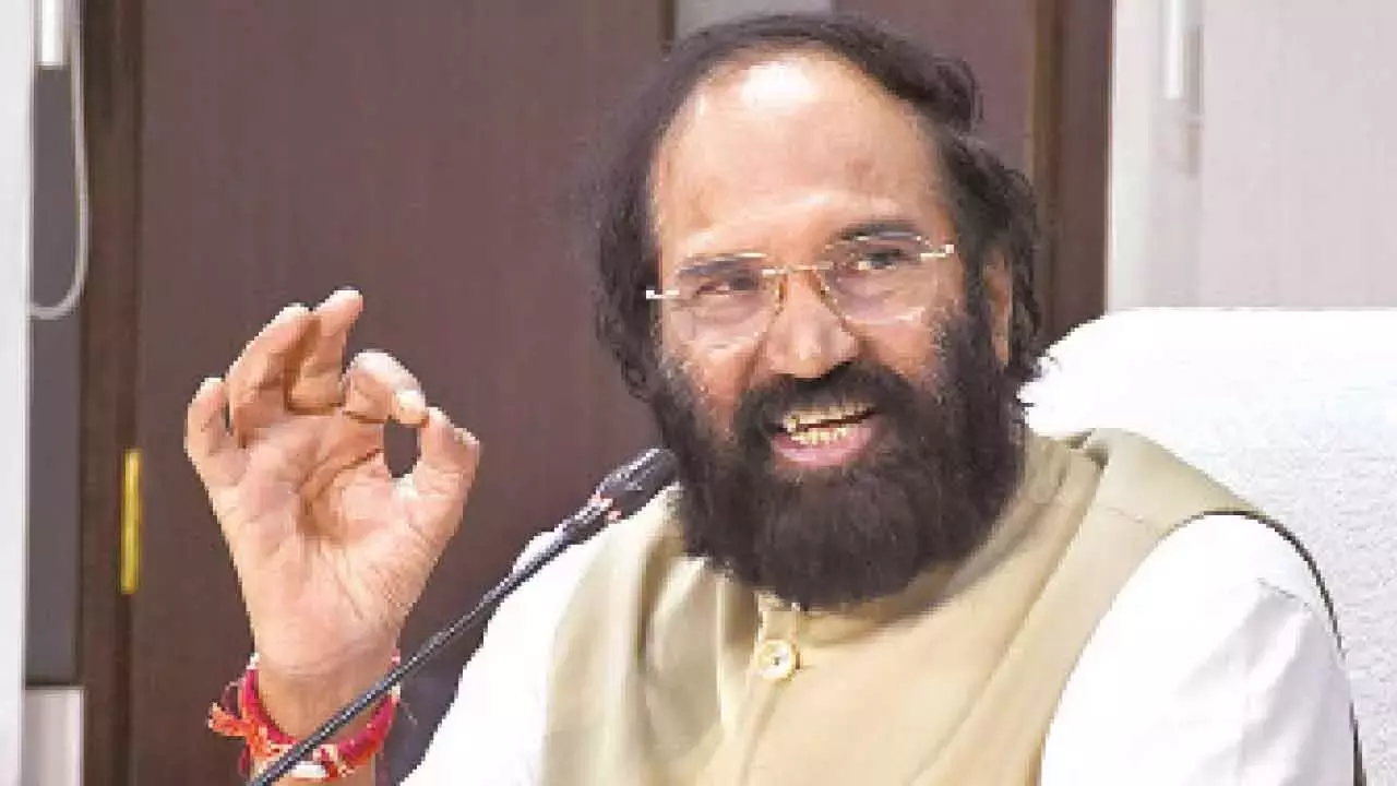 Telangana: उत्तम ने धान के भंडारण के लिए हाई-टेक साइलो नेटवर्क की घोषणा की Telangana: उत्तम ने धान के भंडारण के लिए हाई-टेक साइलो नेटवर्क की घोषणा की
