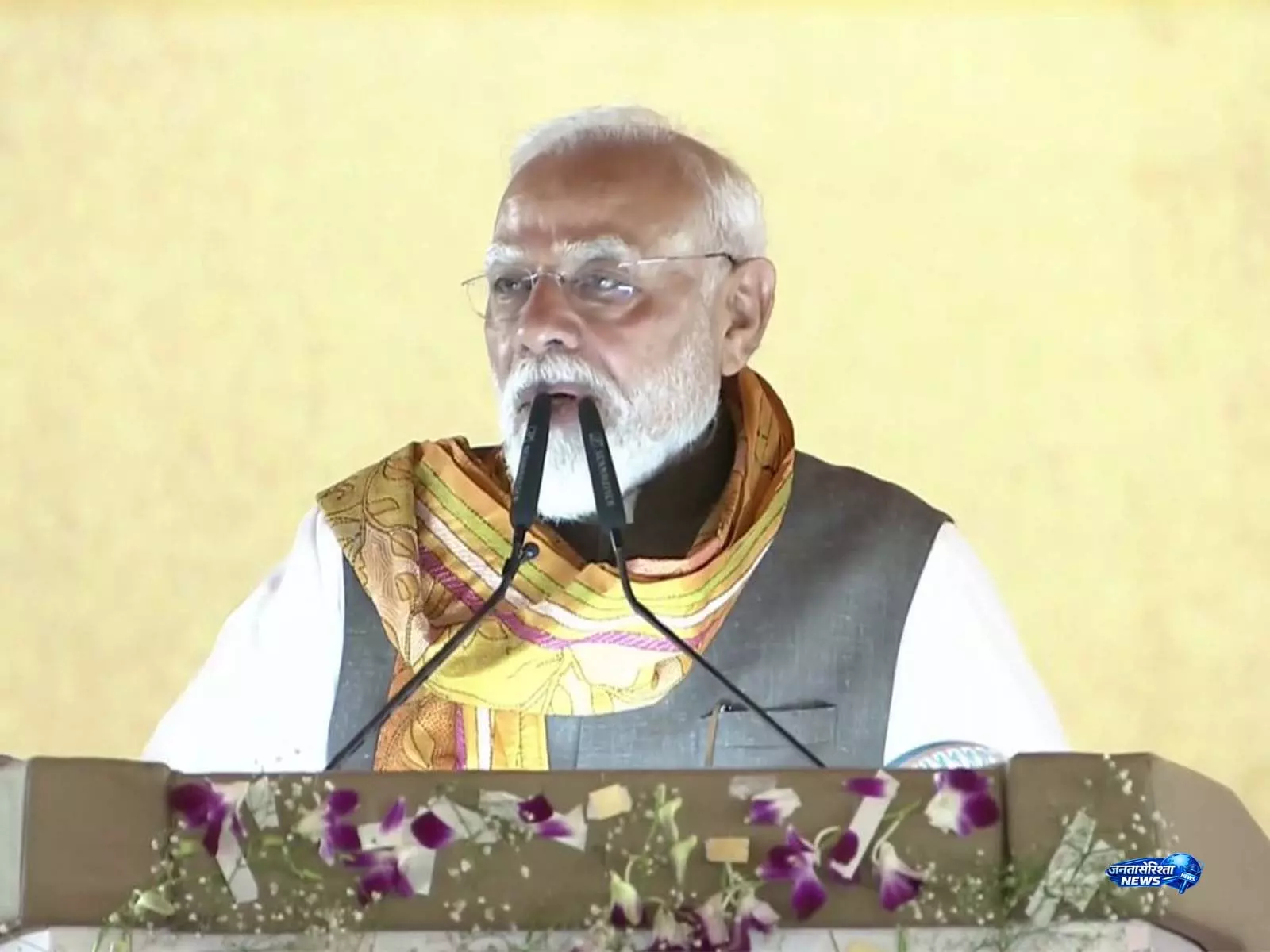 हुगली में PM मोदी का विपक्ष पर हमला, डबल इंजन सरकार की तेज विकास गति का दावा हुगली में PM मोदी का विपक्ष पर हमला, डबल इंजन सरकार की तेज विकास गति का दावा