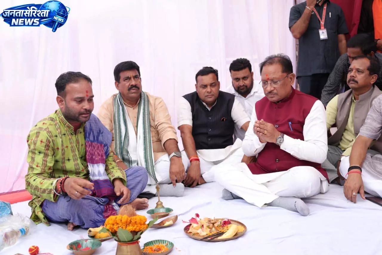 CM साय की संवेदनशील पहल: तुएगोंदी के आदिवासी समाज की मांग हुई पूर्ण CM साय की संवेदनशील पहल: तुएगोंदी के आदिवासी समाज की मांग हुई पूर्ण