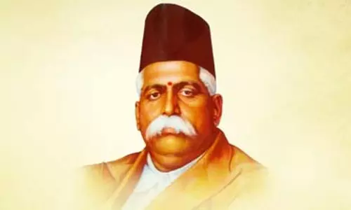 हेडगेवार की पुण्यतिथि पर कई नेताओं ने दी श्रद्धांजलि, अमित शाह बोले- उनके विचार आज भी राष्ट्र निर्माण का आधार हेडगेवार की पुण्यतिथि पर कई नेताओं ने दी श्रद्धांजलि, अमित शाह बोले- उनके विचार आज भी राष्ट्र निर्माण का आधार