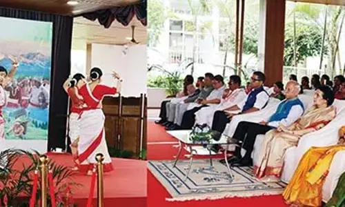 Governor और मुख्यमंत्री ने राष्ट्र-निर्माण में पश्चिम बंगाल के योगदान की सराहना की