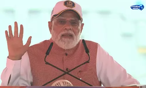 भारत आत्मनिर्भर रक्षा की ओर बढ़ रहा है: PM Modi भारत आत्मनिर्भर रक्षा की ओर बढ़ रहा है: PM Modi
