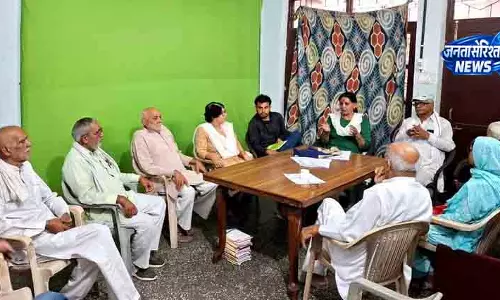 Rohtak महंगाई और समस्याओं के खिलाफ CPM का प्रदर्शन