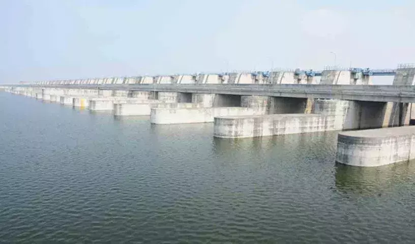 Telangana: मानसून भले ही कमज़ोर रहे, लेकिन मेडिगड्डा में पानी भरपूर रहेगा Telangana: मानसून भले ही कमज़ोर रहे, लेकिन मेडिगड्डा में पानी भरपूर रहेगा