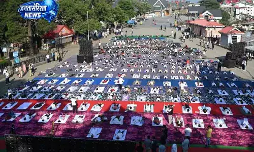 Shimla में योग दिवस पर 5,000 से ज्यादा लोगों की भागीदारी
