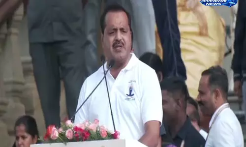 Karnataka : यू.टी. खादर ने योग को बताया स्वस्थ समाज की नींव