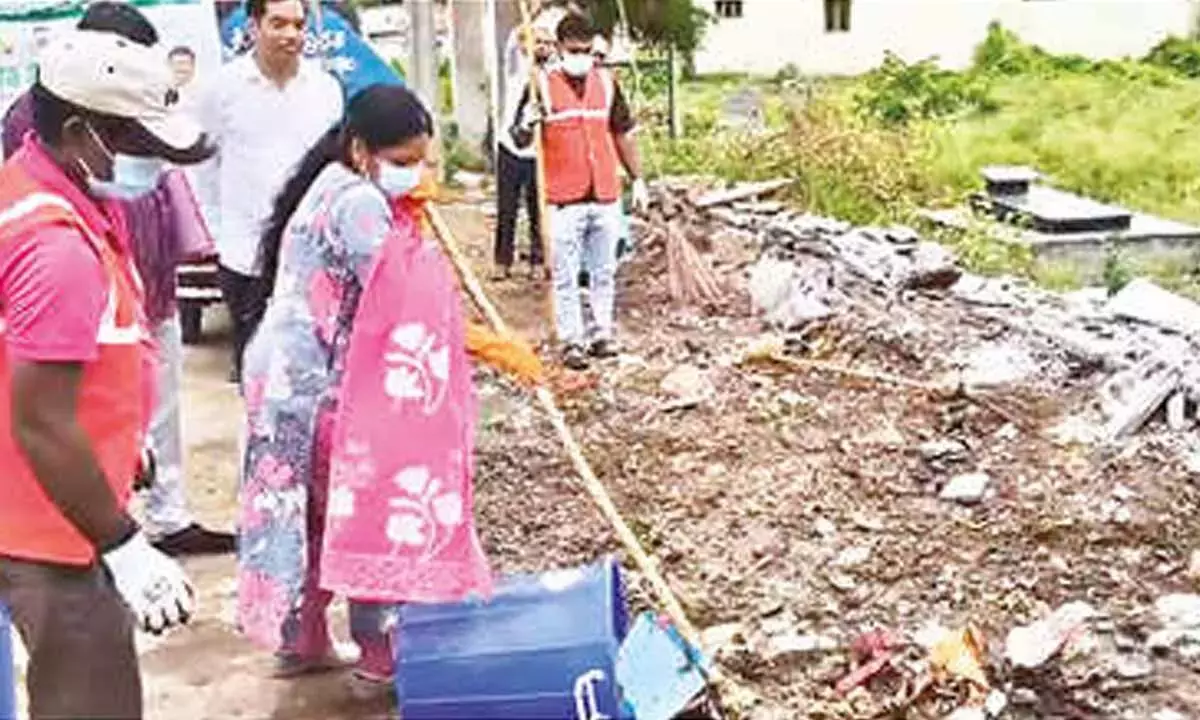 अच्छी सेहत के लिए सफ़ाई पहला कदम है: कलेक्टर अच्छी सेहत के लिए सफ़ाई पहला कदम है: कलेक्टर