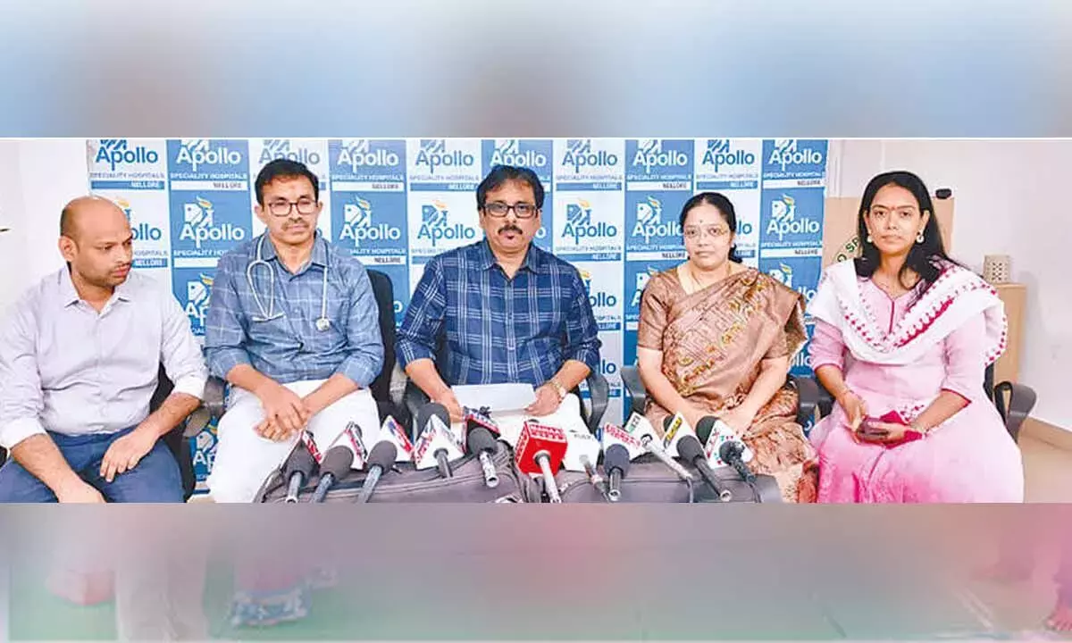 Andhra: अपोलो नेल्लोर के डॉक्टरों ने डायबिटीज से पीड़ित मां की तीन बच्चों ट्रिपलेट्स की डिलीवरी सफलतापूर्वक कराई Andhra: अपोलो नेल्लोर के डॉक्टरों ने डायबिटीज से पीड़ित मां की तीन बच्चों ट्रिपलेट्स की डिलीवरी सफलतापूर्वक कराई