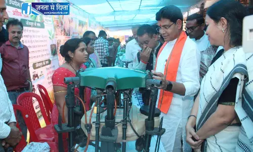 सारंगढ़ की सुनीता पटेल ऐसे बनीं लखपति ड्रोन दीदी सारंगढ़ की सुनीता पटेल ऐसे बनीं लखपति ड्रोन दीदी