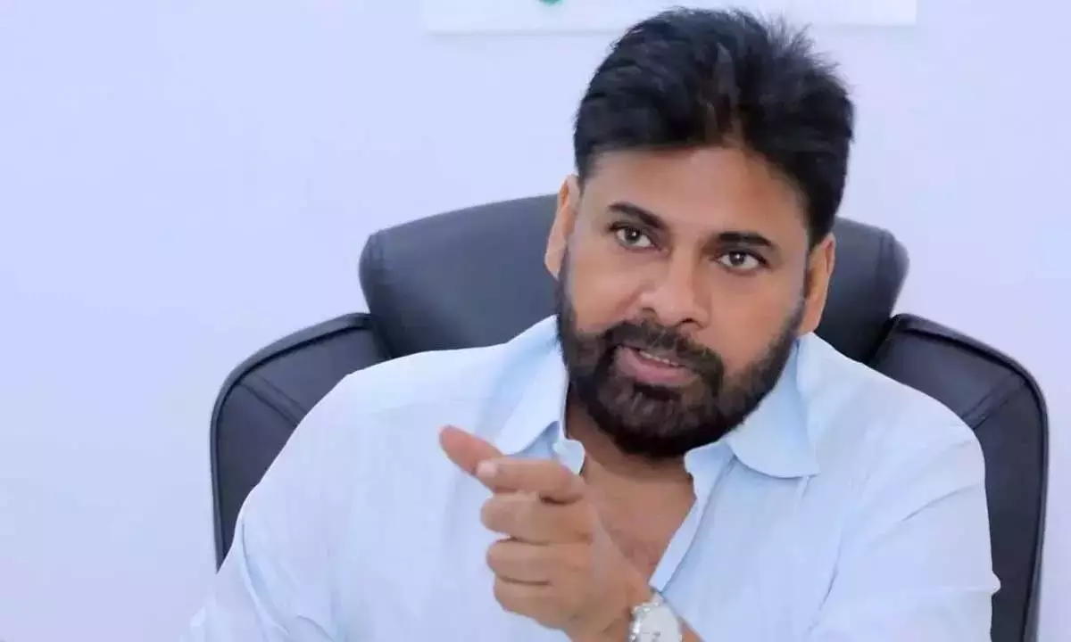 Andhra: पवन कल्याण ने अनाकापल्ले तटीय इलाके में मछलियों की मौत की जांच के आदेश दिए Andhra: पवन कल्याण ने अनाकापल्ले तटीय इलाके में मछलियों की मौत की जांच के आदेश दिए