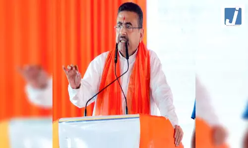 बंगाल: सुहरावर्दी एवेन्यू का नाम बदलेगा, गोपाल मुखर्जी रोड के नाम से जानी जाएगी सड़क बंगाल: सुहरावर्दी एवेन्यू का नाम बदलेगा, गोपाल मुखर्जी रोड के नाम से जानी जाएगी सड़क