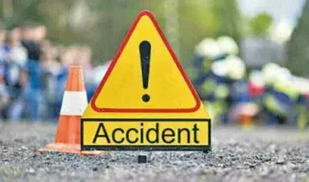 Hyderabad: हयात नगर में बस और स्कूटर की टक्कर में एक व्यक्ति की मौत
