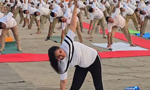 राजस्थान: अंतरराष्ट्रीय योग दिवस पर जैसलमेर में बॉर्डर आउटपोस्ट पर BSF जवानों ने किया योग