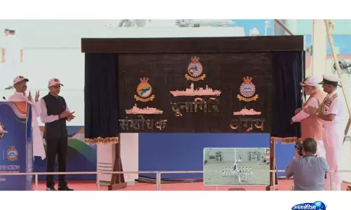 आधुनिक तकनीक के साथ भारत की युद्धपोत निर्माण क्षमता को नई गति मिल रही है: Navy Chief