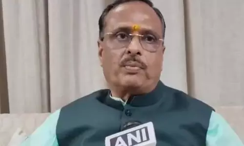 राम मंदिर चंदा विवाद पर भाजपा सांसद दिनेश शर्मा का बयान, अखिलेश यादव पर साधा निशाना राम मंदिर चंदा विवाद पर भाजपा सांसद दिनेश शर्मा का बयान, अखिलेश यादव पर साधा निशाना