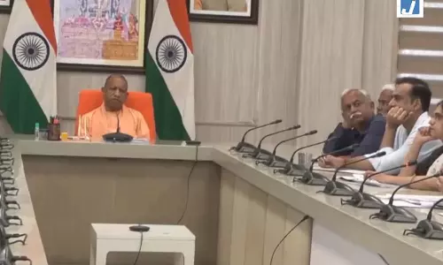 लखनऊ में मुख्यमंत्री योगी आदित्यनाथ ने की जल संरक्षण पर उच्च स्तरीय बैठक की अध्यक्षता लखनऊ में मुख्यमंत्री योगी आदित्यनाथ ने की जल संरक्षण पर उच्च स्तरीय बैठक की अध्यक्षता