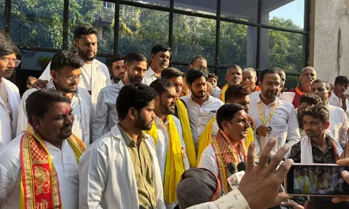 JDA की केंद्रीय राज्य मंत्री तोखन साहू से अहम मुलाकात JDA की केंद्रीय राज्य मंत्री तोखन साहू से अहम मुलाकात