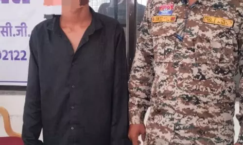 पुलिस की अवैध शराब पर बड़ी कार्रवाई, 45 पौवा शराब जब्त पुलिस की अवैध शराब पर बड़ी कार्रवाई, 45 पौवा शराब जब्त