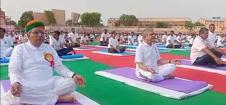12 साल में हमने देश की तरक्की के लिए काम किया, विपक्ष सिर्फ दिखा रहा जादू : अश्विनी वैष्णव 12 साल में हमने देश की तरक्की के लिए काम किया, विपक्ष सिर्फ दिखा रहा जादू : अश्विनी वैष्णव