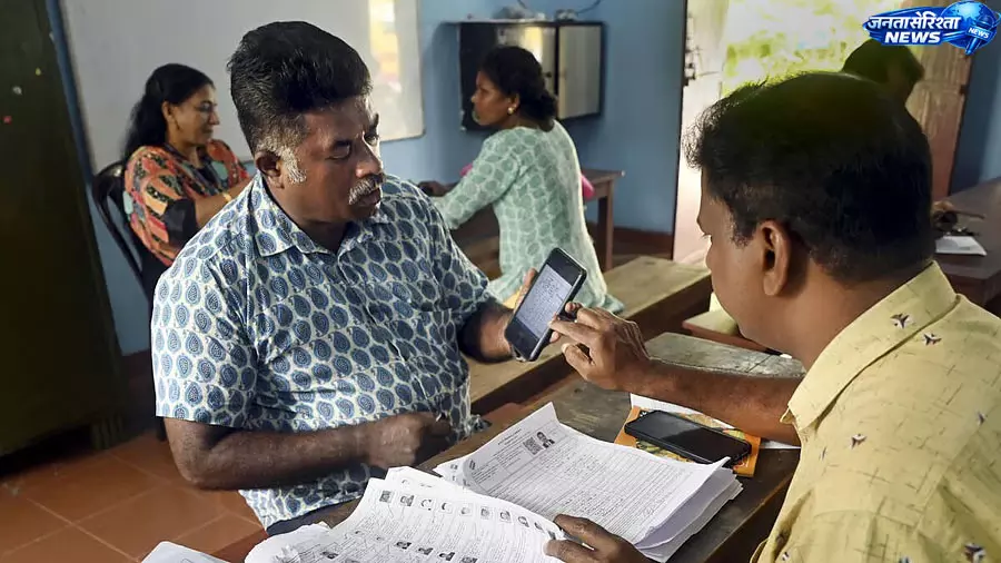 Andhra में वोटर लिस्ट संशोधन पर विवाद Andhra में वोटर लिस्ट संशोधन पर विवाद