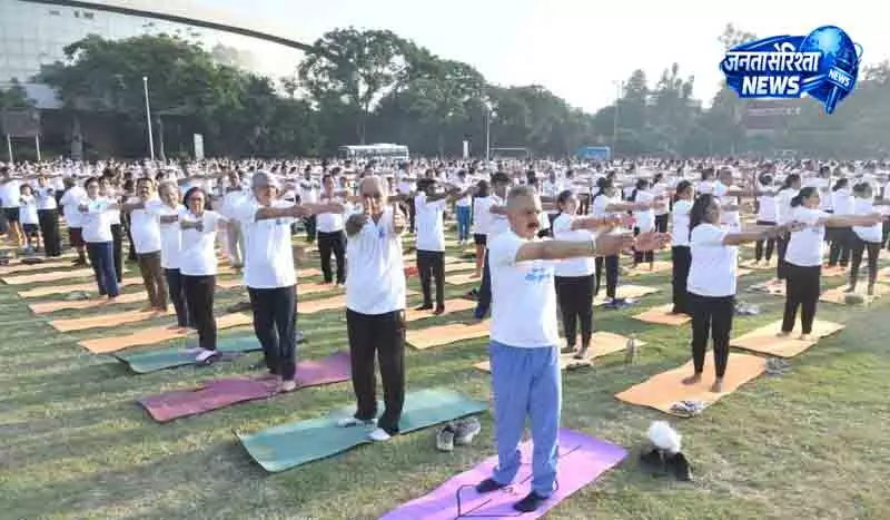 Punjab-हरियाणा-चंडीगढ़ में योग दिवस का आयोजन Punjab-हरियाणा-चंडीगढ़ में योग दिवस का आयोजन