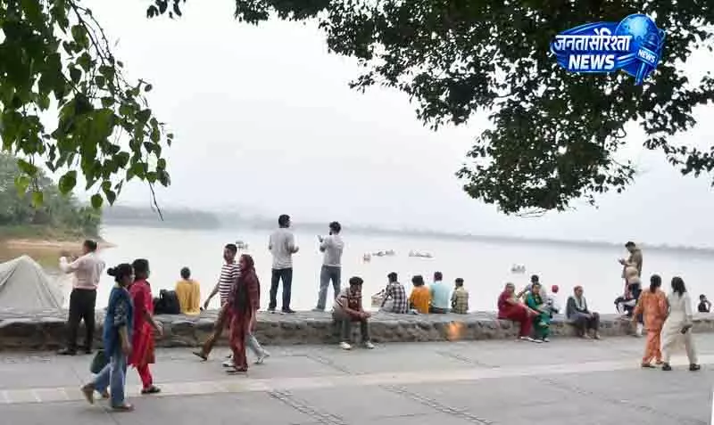 Punjab and Haryana में तापमान सामान्य, बड़ी बढ़ोतरी नहीं Punjab and Haryana में तापमान सामान्य, बड़ी बढ़ोतरी नहीं
