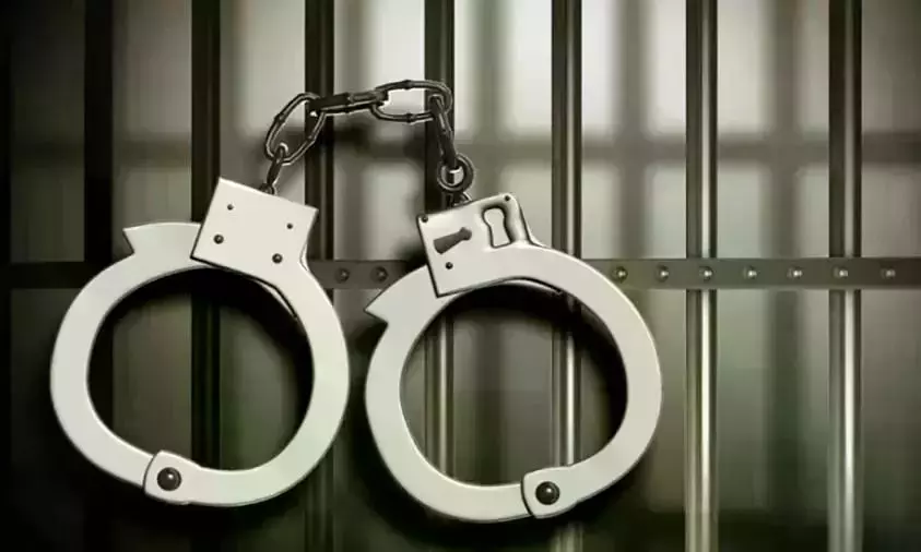 Telangana: पुलिस ने वकील हत्याकांड के मुख्य आरोपी की कस्टडी मांगी Telangana: पुलिस ने वकील हत्याकांड के मुख्य आरोपी की कस्टडी मांगी