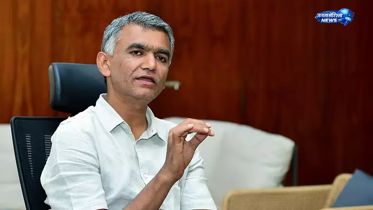 बेंगलुरु में सड़क निर्माण में लापरवाही पर कार्रवाई, BBMP असिस्टेंट इंजीनियर सस्पेंड बेंगलुरु में सड़क निर्माण में लापरवाही पर कार्रवाई, BBMP असिस्टेंट इंजीनियर सस्पेंड