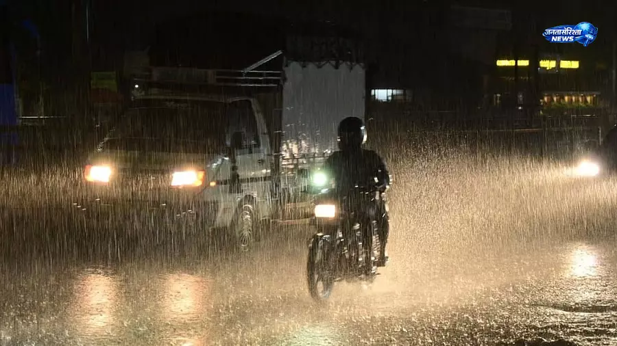 दक्षिण-पश्चिम मॉनसून हुआ सक्रिय, Tamil Nadu के कई जिलों में भारी बारिश की संभावना दक्षिण-पश्चिम मॉनसून हुआ सक्रिय, Tamil Nadu के कई जिलों में भारी बारिश की संभावना