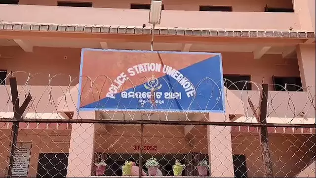 Umerkote Hospital में डिलीवरी के बाद नवजात शिशु के गायब होने का आरोप Umerkote Hospital में डिलीवरी के बाद नवजात शिशु के गायब होने का आरोप