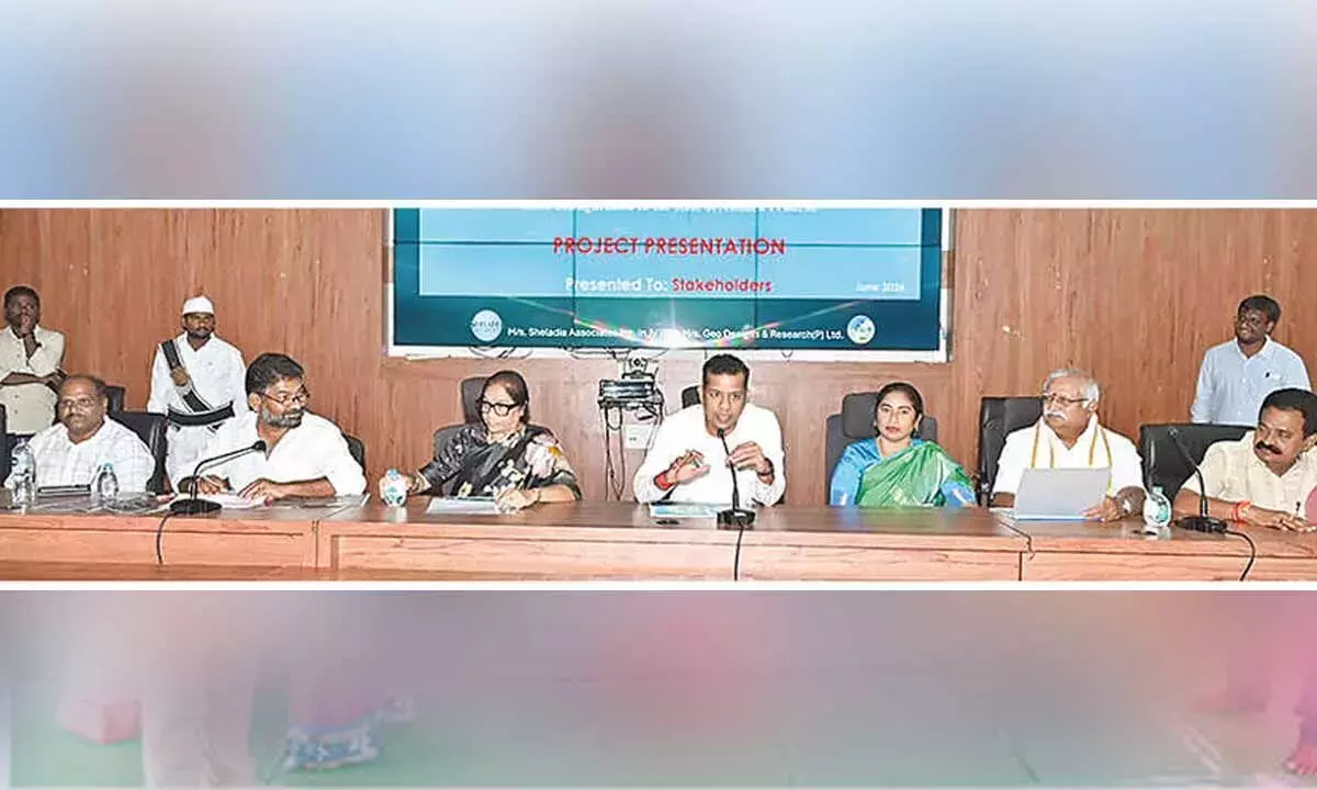 टाडा-नेल्लोर स्ट्रेच और बाईपास को छह-लेन का बनाने के लिए DPR का काम चल रहा है