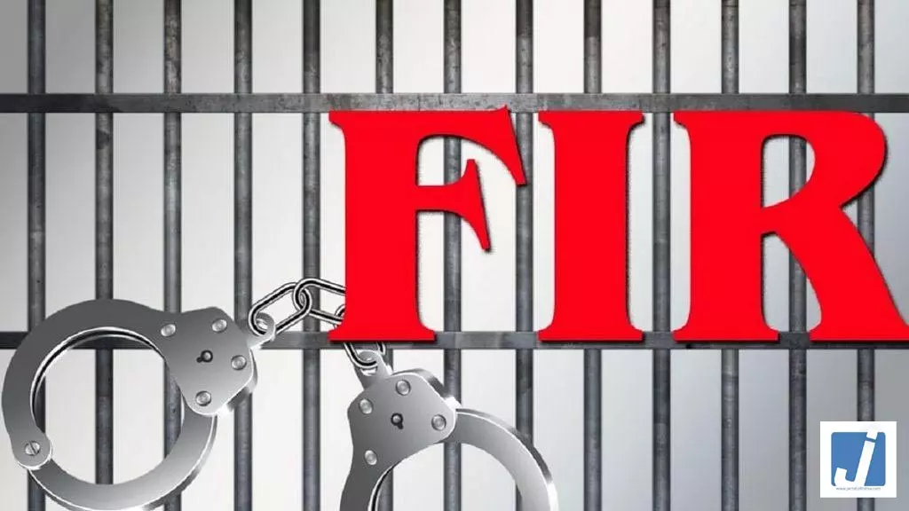 चोर का पता चला: मोबाइल भी मिले, पर नहीं हुई FIR, पुलिस पर पीड़ित ने उठाए सवाल चोर का पता चला: मोबाइल भी मिले, पर नहीं हुई FIR, पुलिस पर पीड़ित ने उठाए सवाल