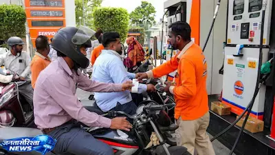 क्रूड ऑयल में गिरावट के बीच पेट्रोल-डीजल कब सस्ता होगा क्रूड ऑयल में गिरावट के बीच पेट्रोल-डीजल कब सस्ता होगा