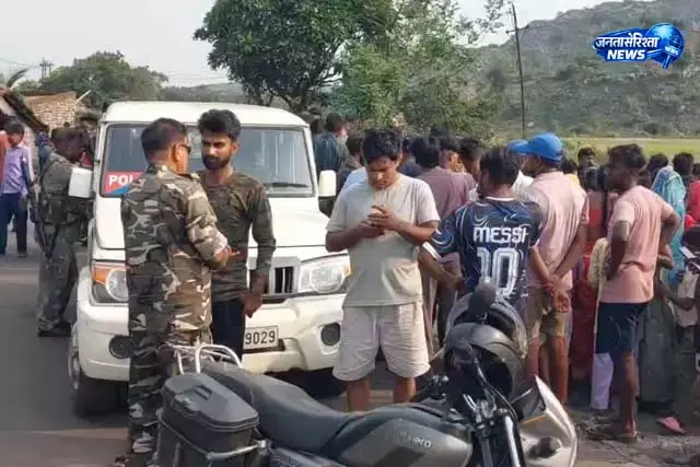 Dhanbad: आटा मिल कर्मी को गोली मारकर मौत Dhanbad: आटा मिल कर्मी को गोली मारकर मौत