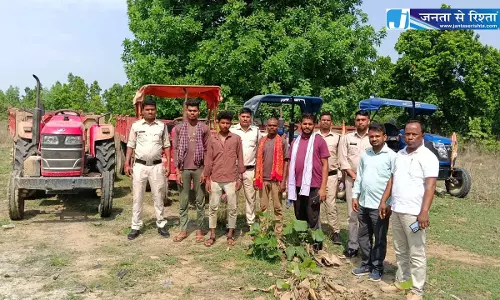 सेंदूर नदी से रेत का अवैध परिवहन, 6 वाहन जब्त