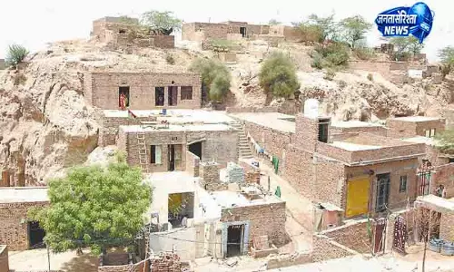 Sirsa में टीले के कारण जमीन वापसी का इंतजार Sirsa में टीले के कारण जमीन वापसी का इंतजार