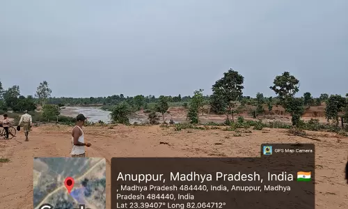 CM साय के निर्देश पर अवैध रेत खनन और भंडारण के विरुद्ध लगातार हो रही सख्त कार्रवाई CM साय के निर्देश पर अवैध रेत खनन और भंडारण के विरुद्ध लगातार हो रही सख्त कार्रवाई