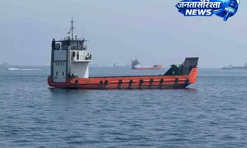दक्षिण कोरिया के दो जहाज होर्मुज मार्ग से बाहर, स्थिति सामान्य दक्षिण कोरिया के दो जहाज होर्मुज मार्ग से बाहर, स्थिति सामान्य