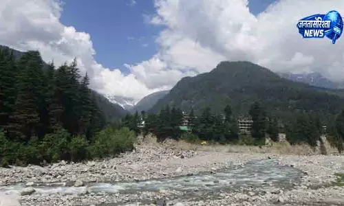 कचरा बढ़ने से Manali की सुंदरता पर असर