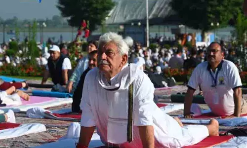 Jammu योग को बताया स्वास्थ्य और एकता का आधार