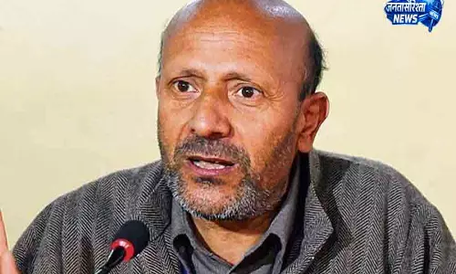 Jammu AIP राशिद के इस्तीफ़े पर करेगी विचार Jammu AIP राशिद के इस्तीफ़े पर करेगी विचार