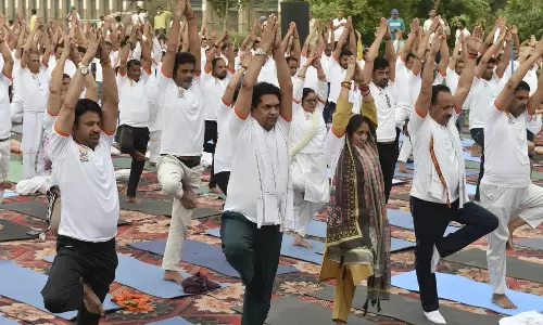 New Delhi: कपिल मिश्रा ने योग और देशभक्ति के उत्सव को बताया ऐतिहासिक New Delhi: कपिल मिश्रा ने योग और देशभक्ति के उत्सव को बताया ऐतिहासिक
