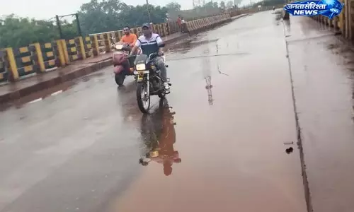 नोवामुंडी: कहीं राहत, कहीं मुश्किलें बढ़ीं नोवामुंडी: कहीं राहत, कहीं मुश्किलें बढ़ीं