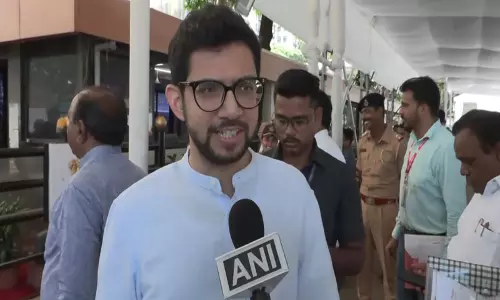 आदित्य ठाकरे ने घुसपैठ के मुद्दे पर BJP को घेरा, ‘ऑपरेशन टाइगर’ दावों के बीच सरकार पर उठाए सवाल आदित्य ठाकरे ने घुसपैठ के मुद्दे पर BJP को घेरा, ‘ऑपरेशन टाइगर’ दावों के बीच सरकार पर उठाए सवाल