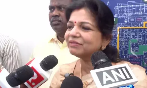 PMK विधायक सौम्या अंबुमणि का कहना है कि किसानों को महाराष्ट्र की तरह पूरी तरह से कर्ज माफी की जरूरत PMK विधायक सौम्या अंबुमणि का कहना है कि किसानों को महाराष्ट्र की तरह पूरी तरह से कर्ज माफी की जरूरत