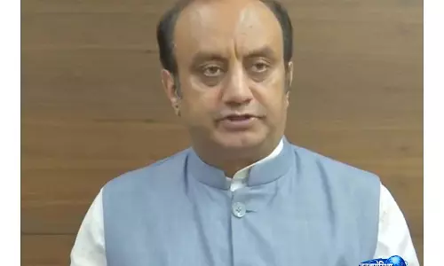“छात्रों के मुद्दे पर राजनीति”: BJP सांसद सुधांशु त्रिवेदी ने NEET को लेकर कांग्रेस पर साधा निशाना “छात्रों के मुद्दे पर राजनीति”: BJP सांसद सुधांशु त्रिवेदी ने NEET को लेकर कांग्रेस पर साधा निशाना