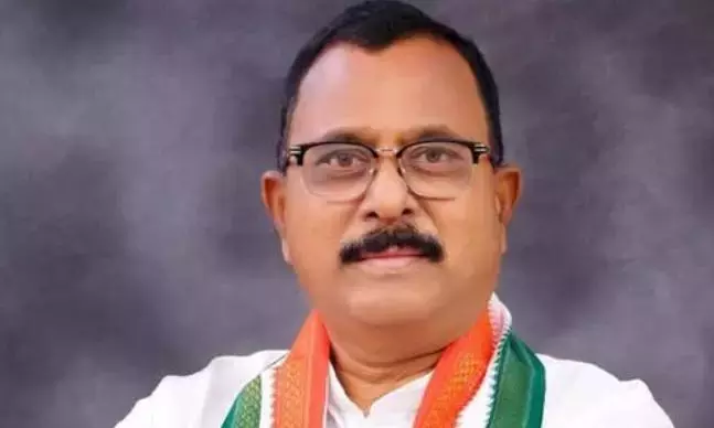 Telangana: कांग्रेस DAC ने शब्बीर-चंद्रशेखर विवाद सुलझाया Telangana: कांग्रेस DAC ने शब्बीर-चंद्रशेखर विवाद सुलझाया