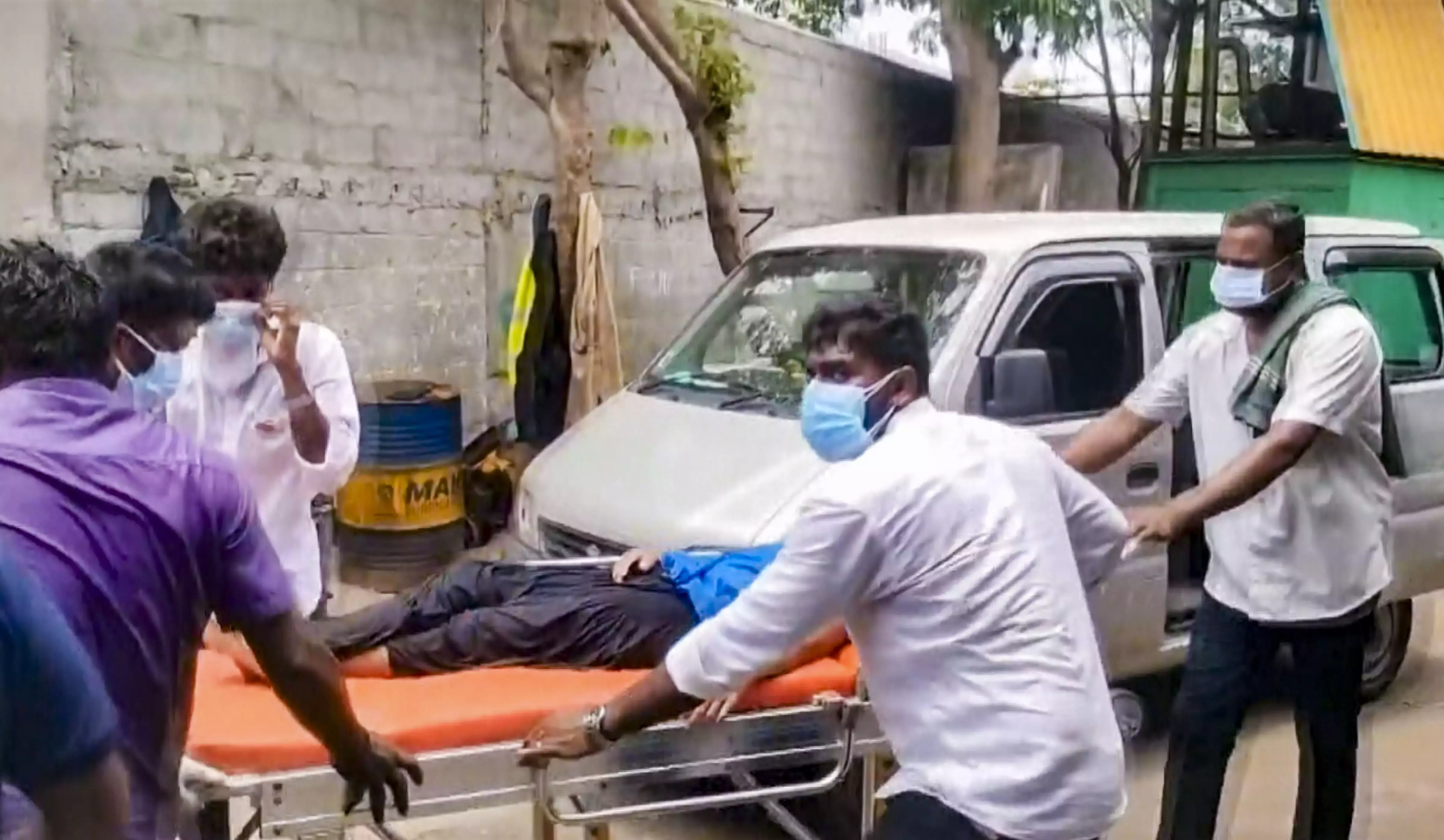 तमिलनाडु की फैक्ट्री में गैस लीक के सभी पीड़ित ओडिशा के थे: मंत्री तमिलनाडु की फैक्ट्री में गैस लीक के सभी पीड़ित ओडिशा के थे: मंत्री